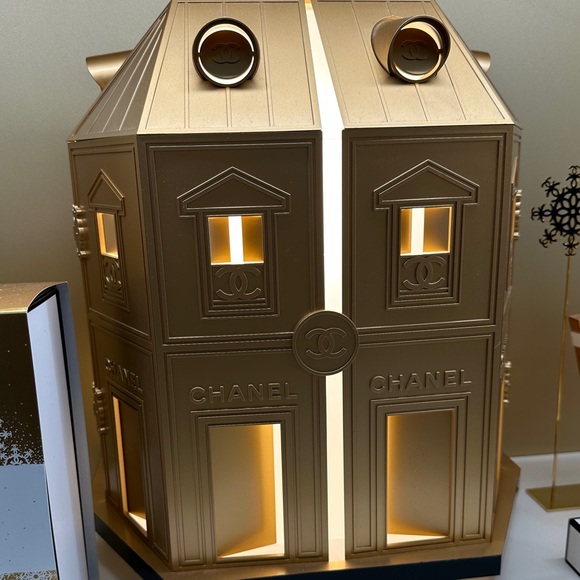 Meet your Posher, Anny - Picture 1 of 1